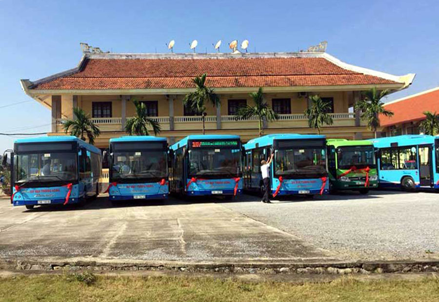 xe buýt đi làng văn hóa các dân tộc Việt Nam